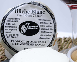 Buche Blanc - Jannei goat cheese